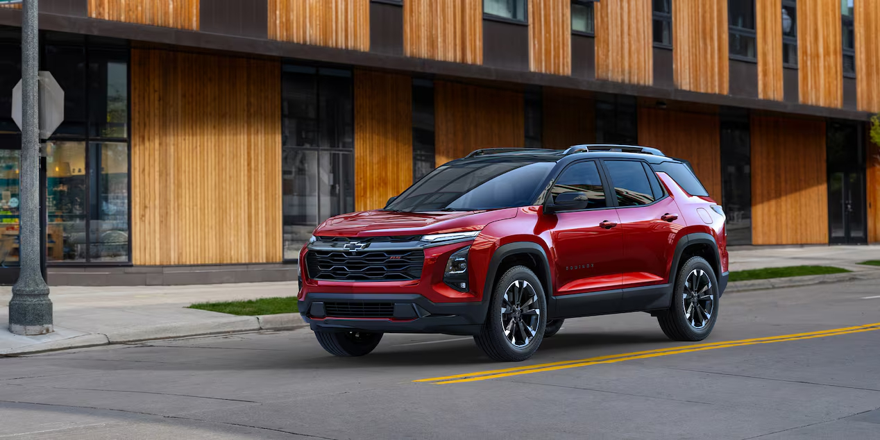 Chevrolet Equinox vs Toyota RAV4: Which Compact Crossover Is Better for Young Professionals in Springfield?