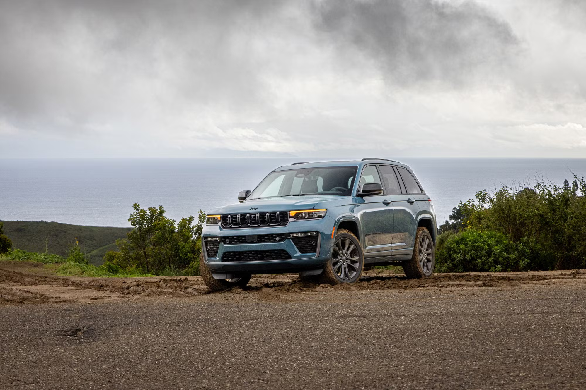 2026 Jeep Grand Cherokee Shopping Checklist: What to Consider for Daily Driving and Weekend Use
