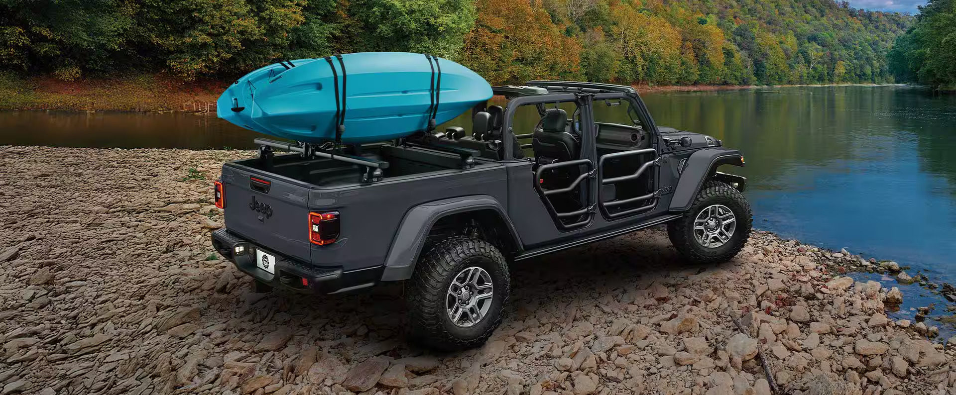 From Job Sites in Clinton Township to Weekend Trails: Why the 2026 Jeep Gladiator Does It All