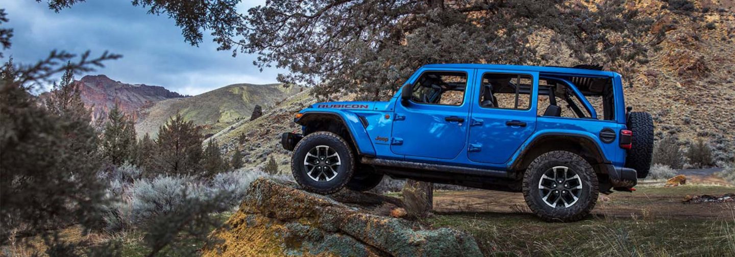 What Daily Driving Advantages Does the Jeep Wrangler Offer in Evansville?